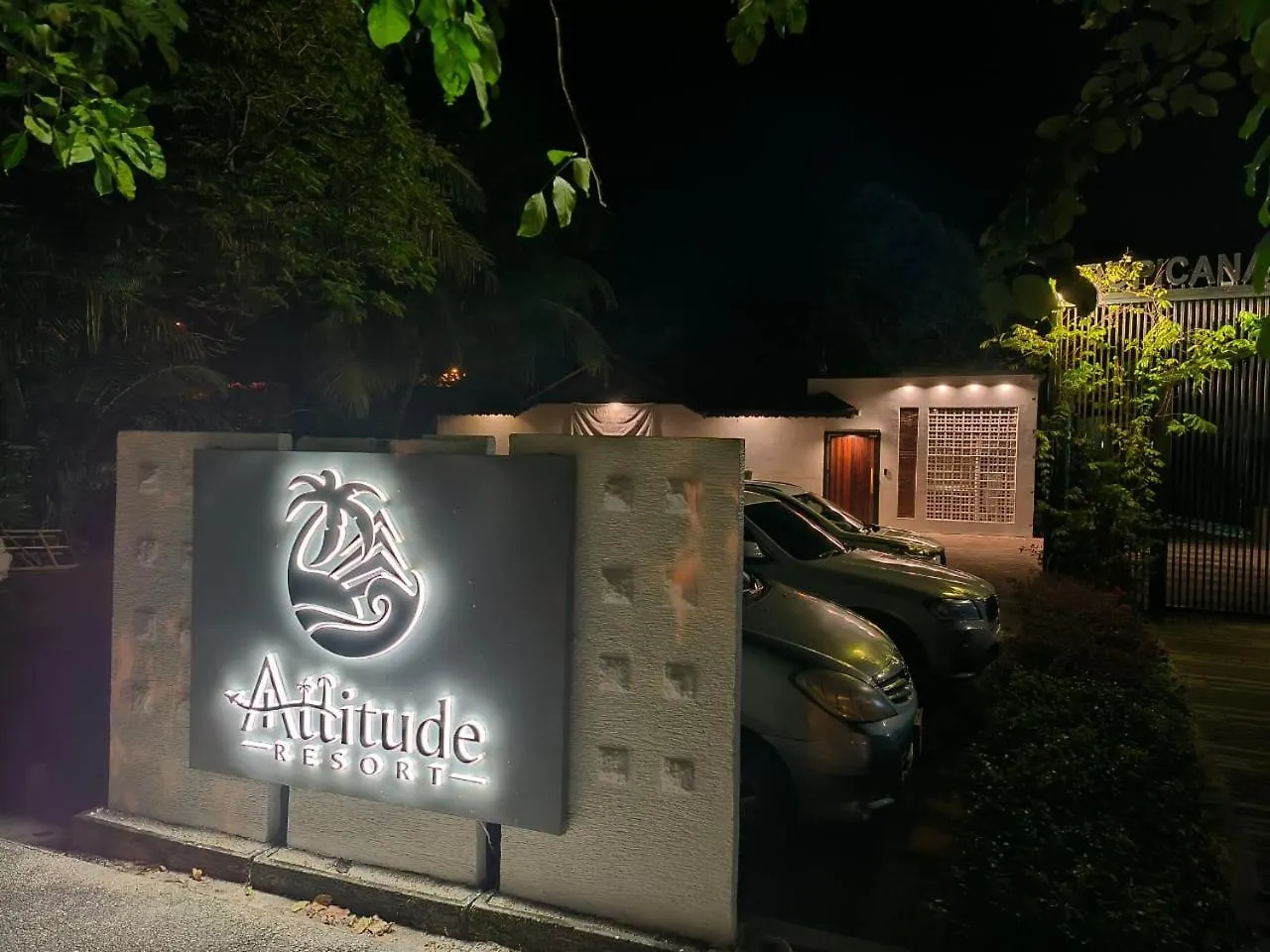 Attitude Resort Langkawi 판타이체낭